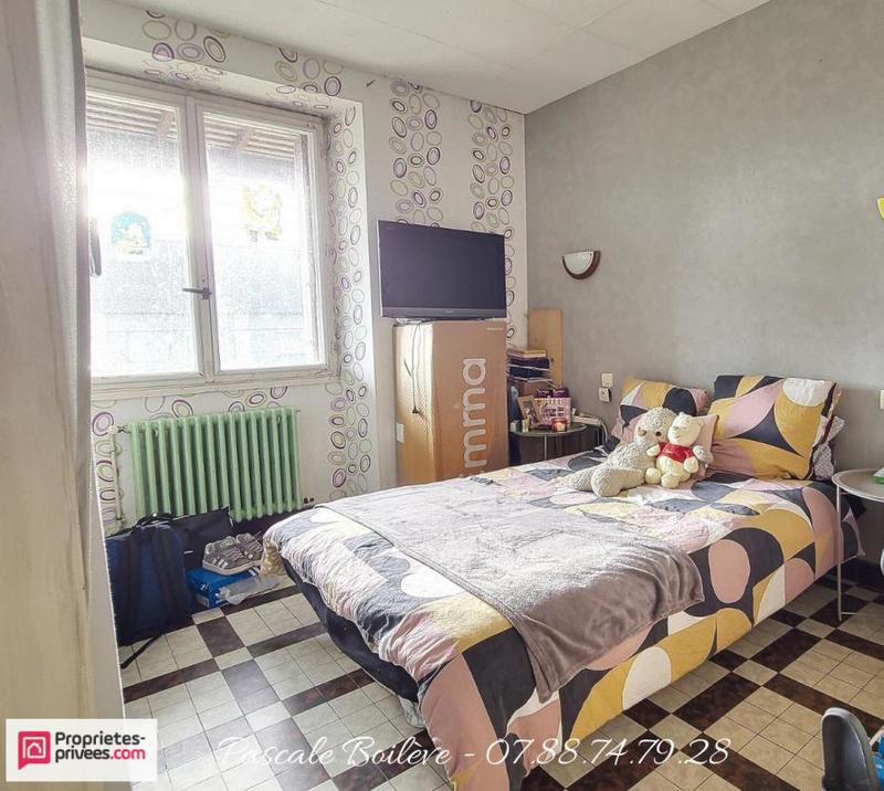 Maison - 167 m² - 7 pièces