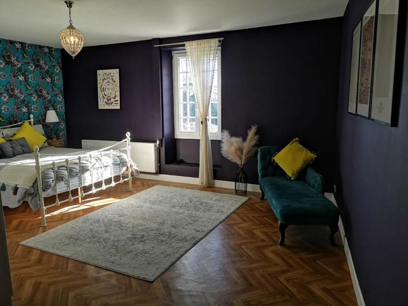 Propriété - 280 m² - 8 pièces