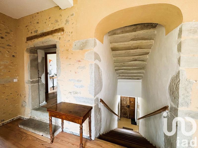 Maison - 196 m² - 7 pièces