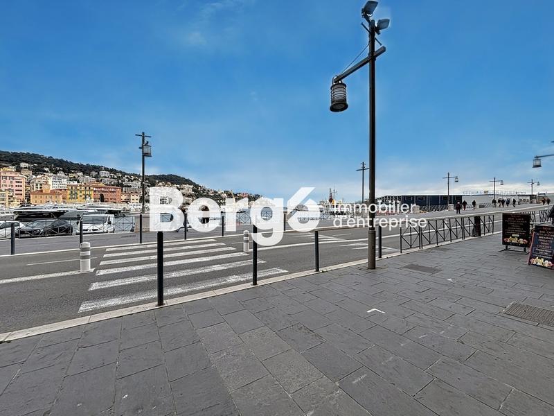 Local commercial - 170 m²