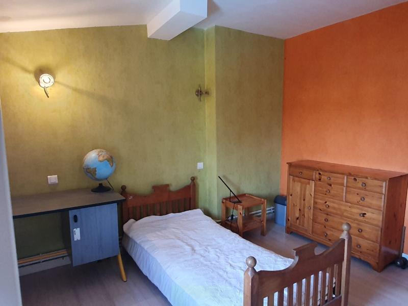 Maison - 245 m² - 7 pièces