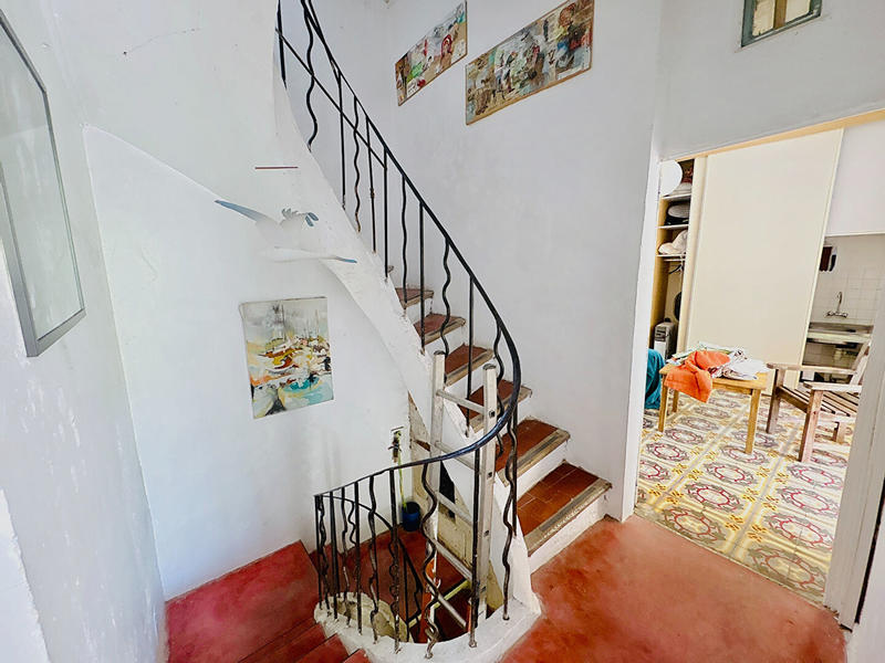 Maison - 250 m² - 9 pièces