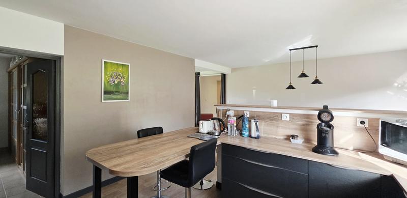 Maison - 288 m² - 10 pièces