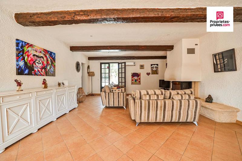 Maison - 151 m² - 5 pièces