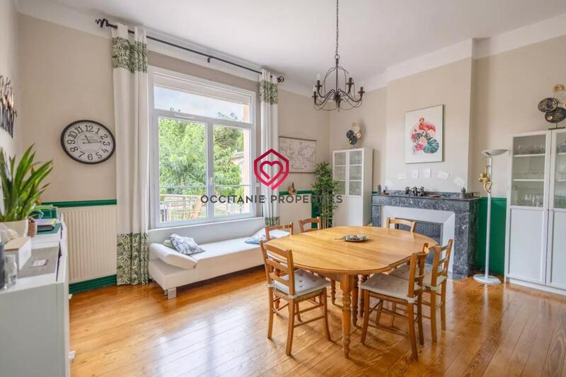 Maison de maîtres - 530 m² - 19 pièces