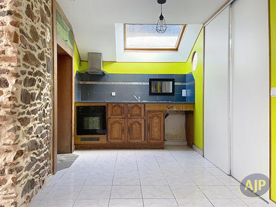 Maison - 89 m² - 4 pièces