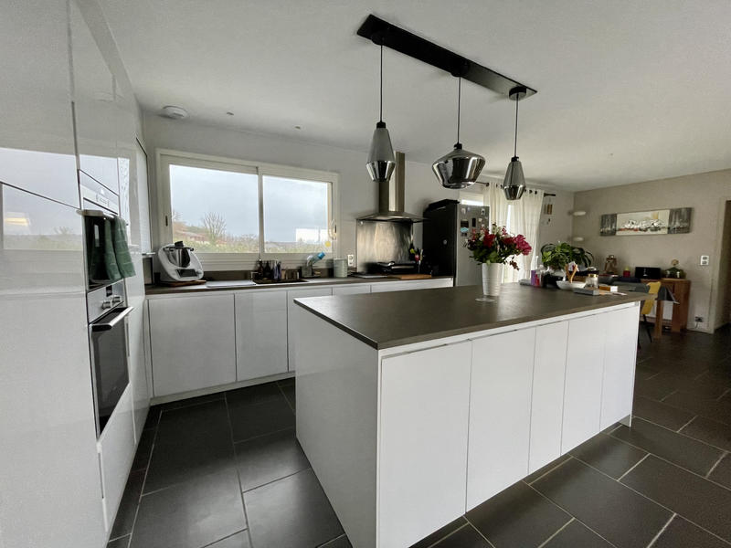 Maison - 125 m² - 5 pièces