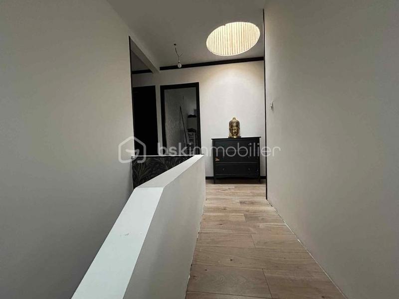 Maison de ville - 225 m² - 8 pièces