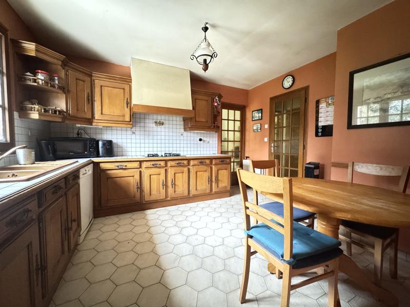 Maison - 155 m² - 8 pièces