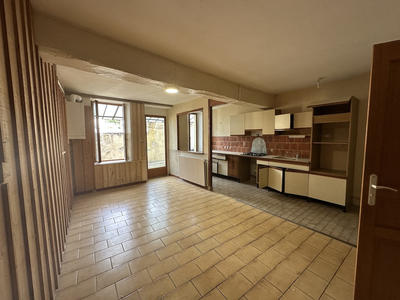 Maison de village - 92 m² - 4 pièces