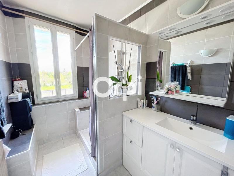 Maison - 143 m² - 6 pièces