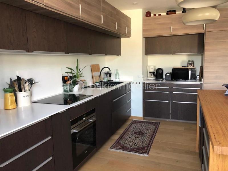 Appartement - 117 m² - 6 pièces