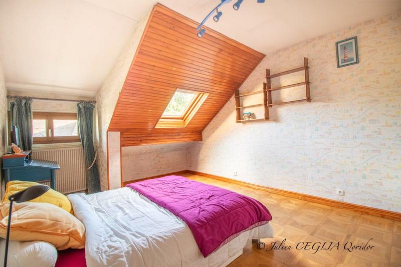 Maison traditionnelle - 175 m² - 7 pièces