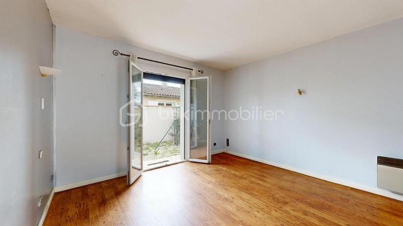 Demeure - 137 m² - 5 pièces