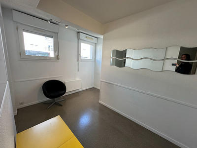 Local d'activités - 51 m² - 2 pièces