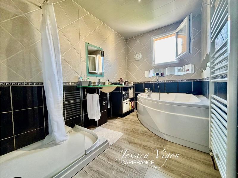 Maison - 112 m² - 5 pièces