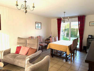 Maison - 100 m² - 5 pièces