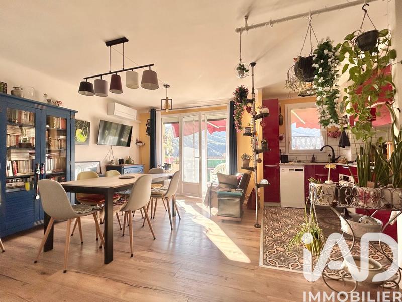 Appartement - 61 m² - 2 pièces