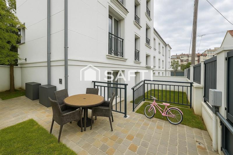 Maison - 103 m² - 5 pièces