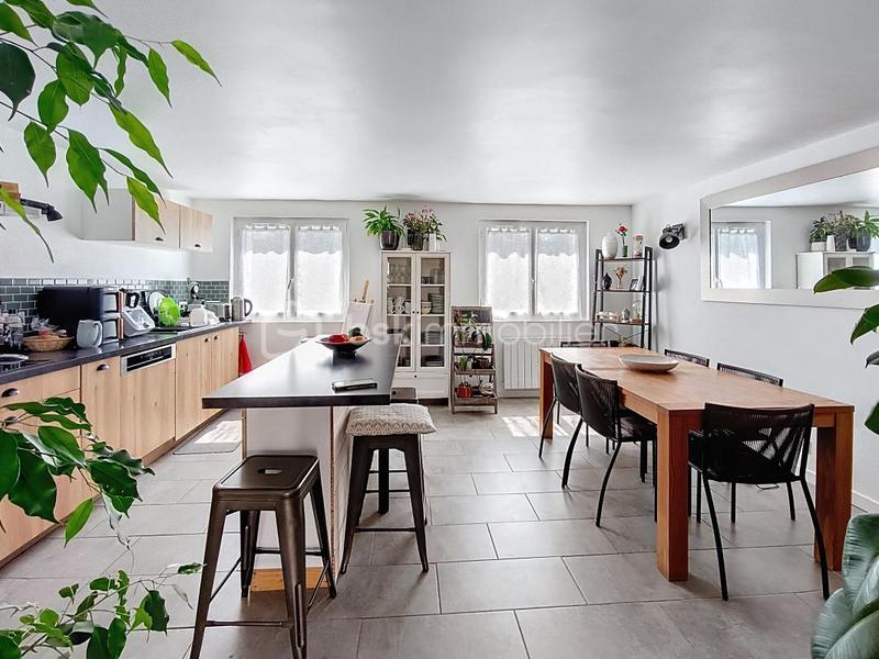 Maison de ville - 139 m² - 7 pièces