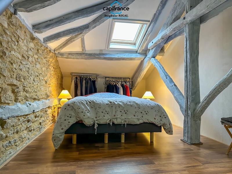 Propriété - 220 m² - 8 pièces