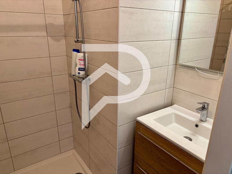 Appartement - 98 m² - 4 pièces