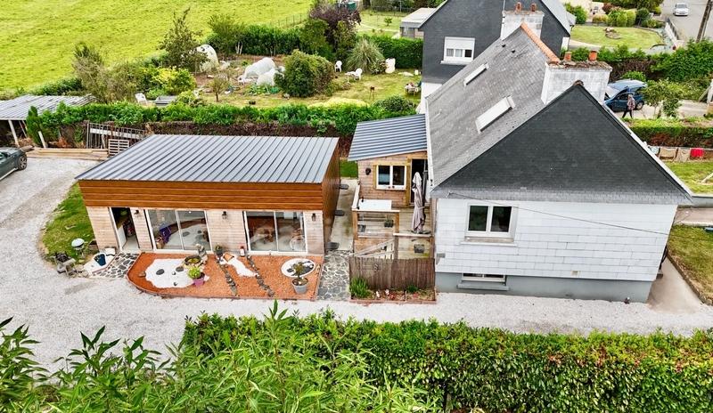 Maison - 140 m² - 6 pièces