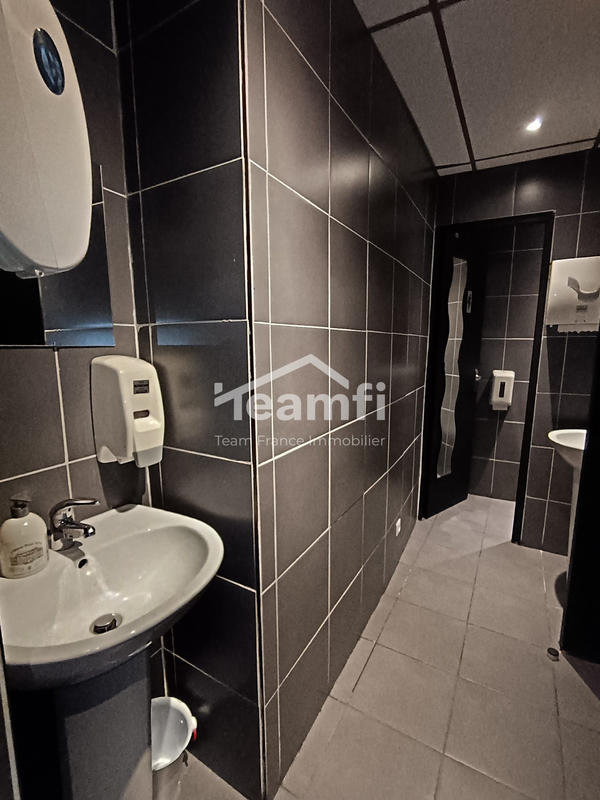 Fonds de commerce - Hôtellerie / Restauration - 163 m²