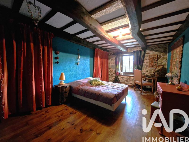 Maison - 176 m² - 5 pièces