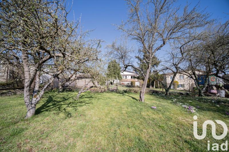 Maison - 137 m² - 8 pièces