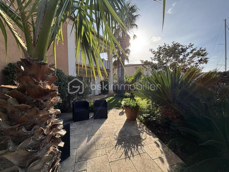 Appartement - 120 m² - 5 pièces