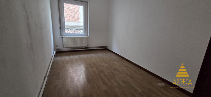 Maison - 96 m² - 5 pièces