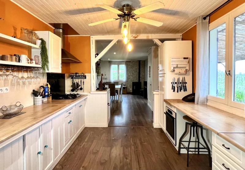 Maison - 111 m² - 4 pièces