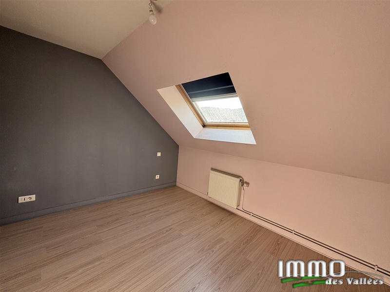 Appartement - 85 m² - 4 pièces