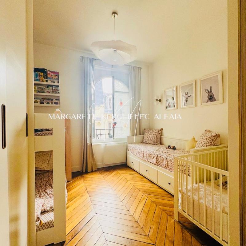 Appartement - 92 m² - 4 pièces