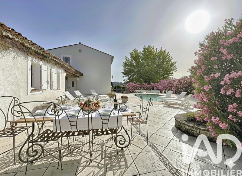 Maison - 170 m² - 5 pièces