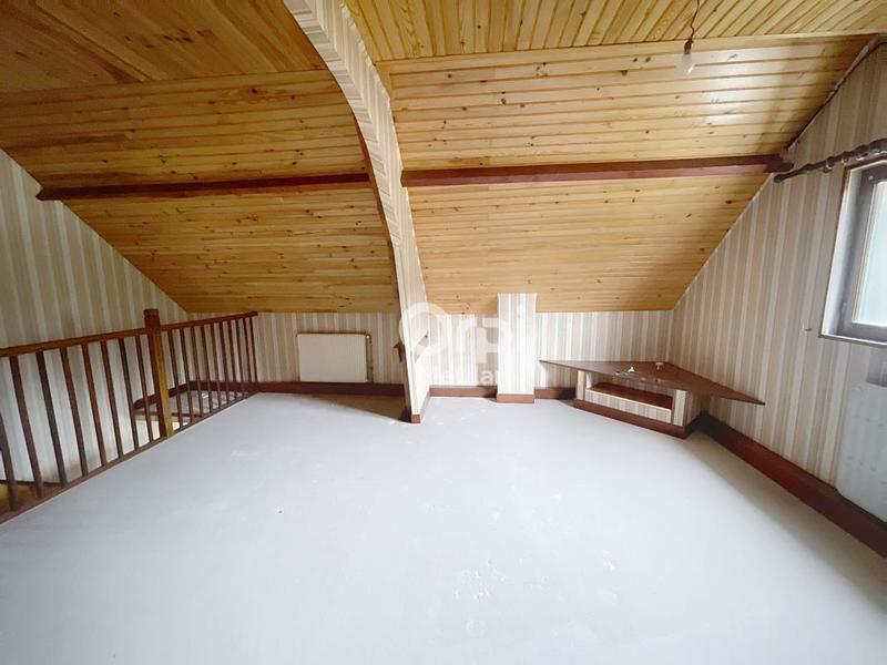 Maison - 167 m² - 6 pièces