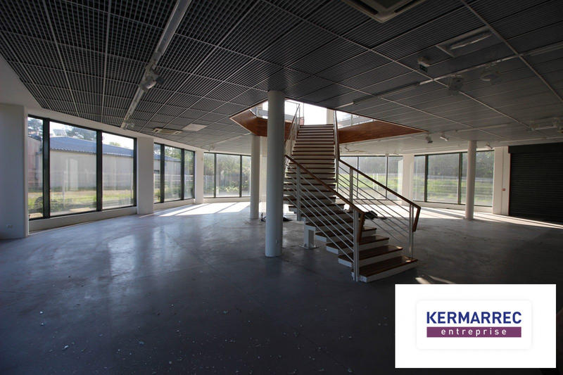 Local commercial - 1 800 m²