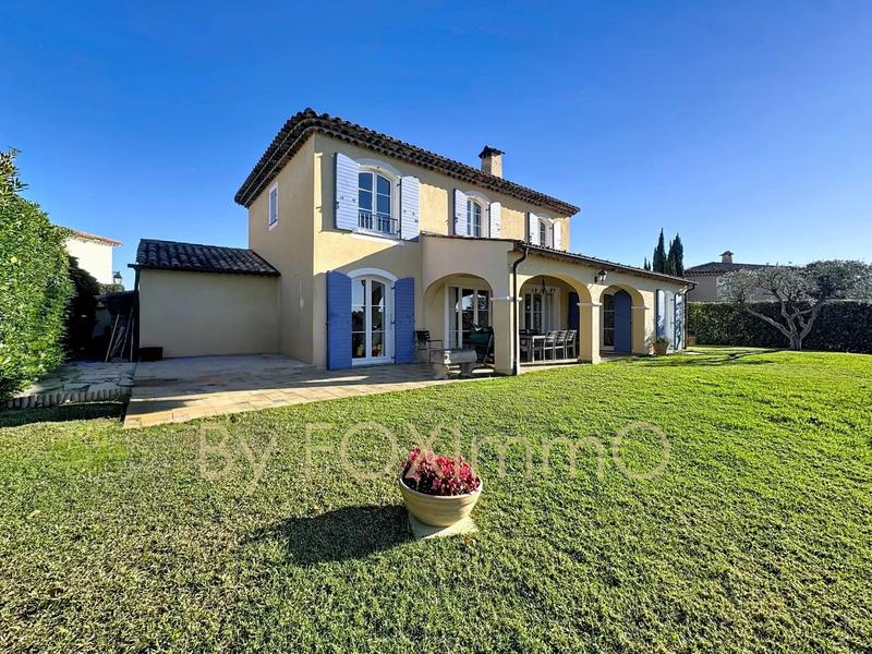 Maison - 142 m² - 6 pièces