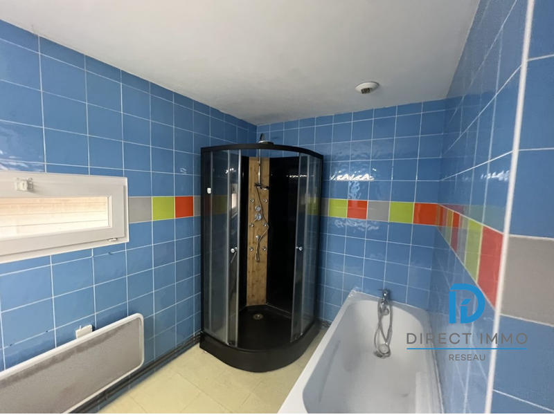 Maison - 95 m² - 5 pièces