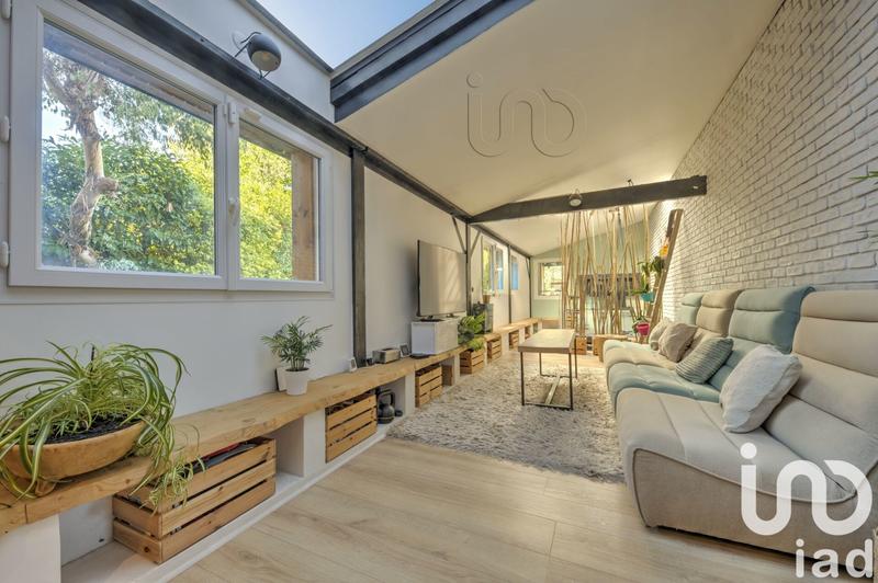 Maison - 315 m² - 10 pièces