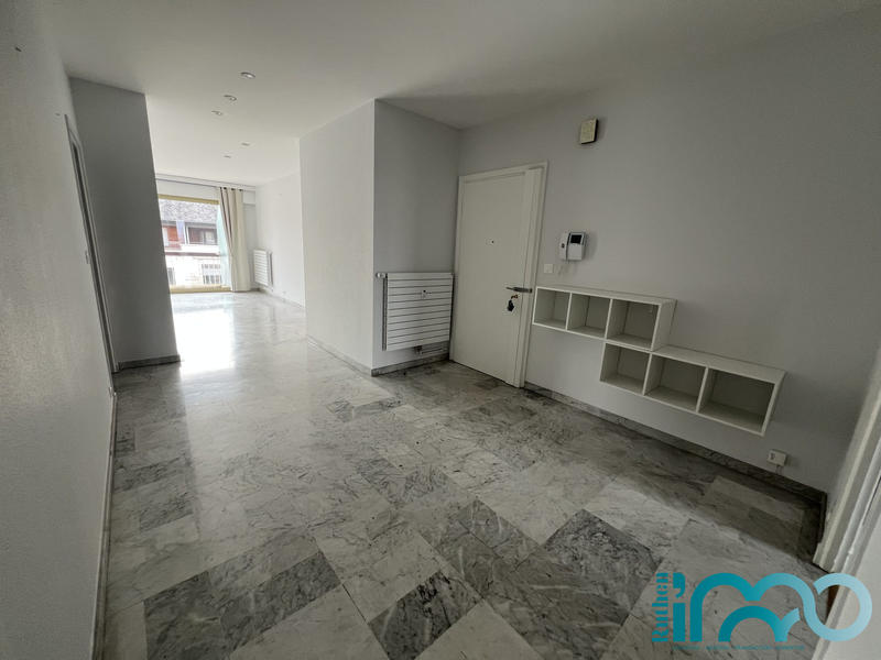 Appartement - 99 m² - 3 pièces