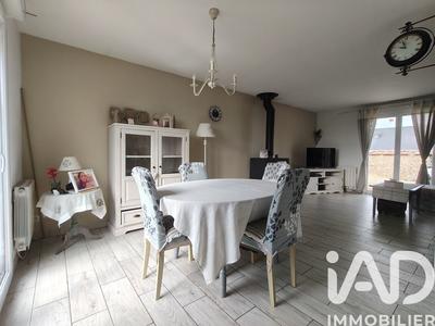 Maison - 102 m² - 6 pièces