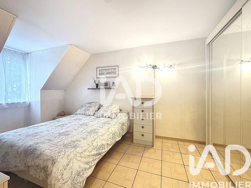 Maison - 137 m² - 5 pièces