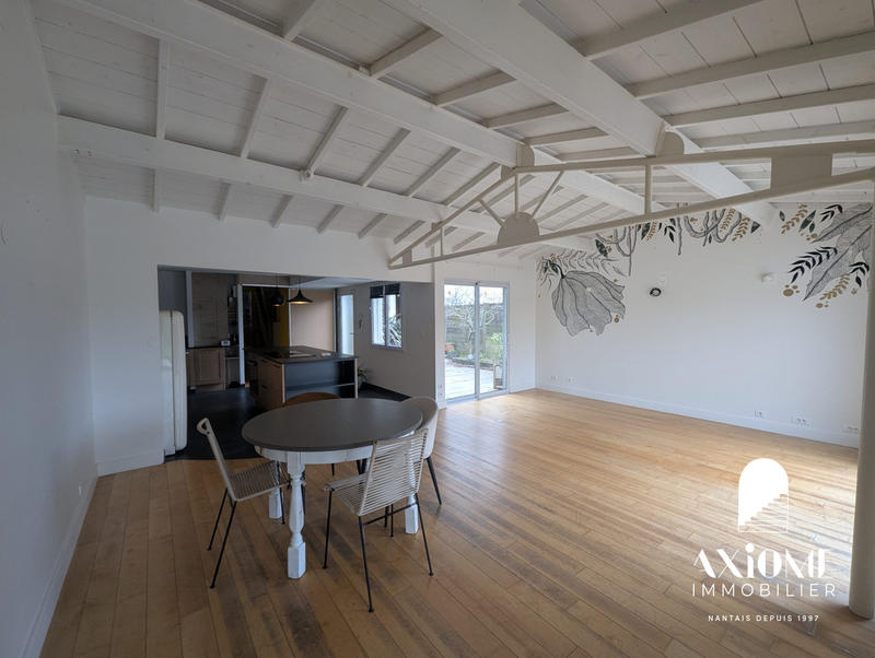 Maison - 164 m² - 6 pièces