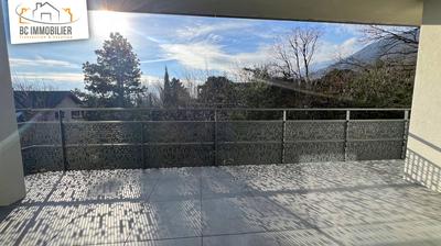 Appartement - 89 m² - 4 pièces