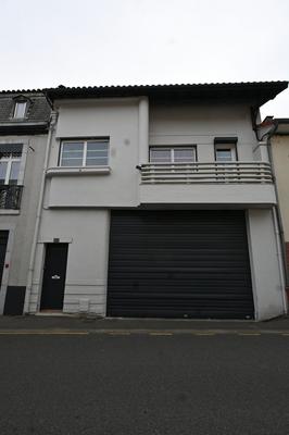 Maison - 182 m² - 7 pièces