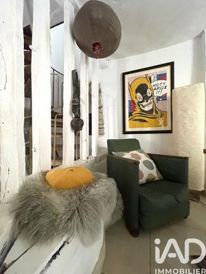 Maison - 165 m² - 9 pièces