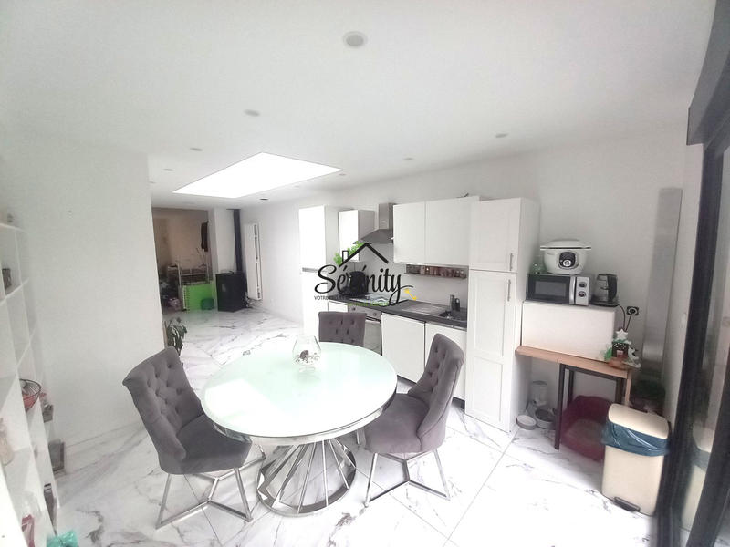 Maison - 105 m² - 5 pièces