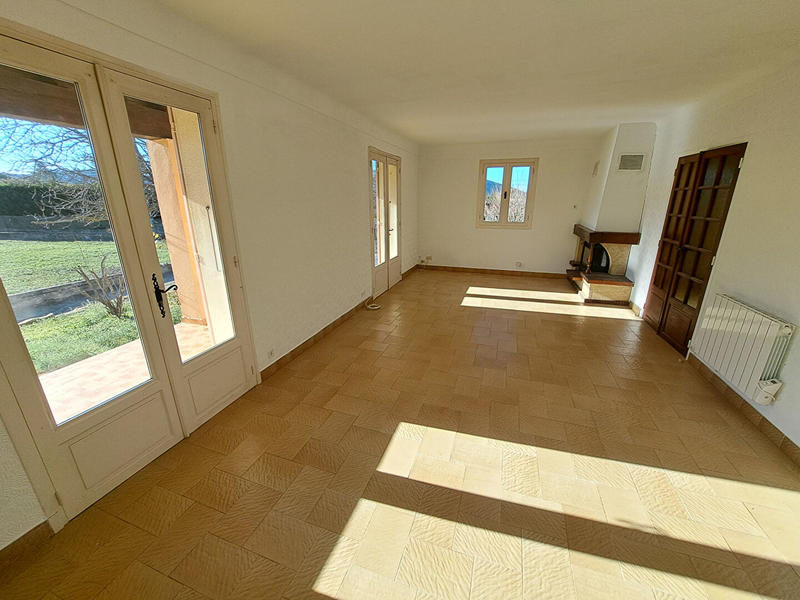 Maison - 102 m² - 5 pièces
